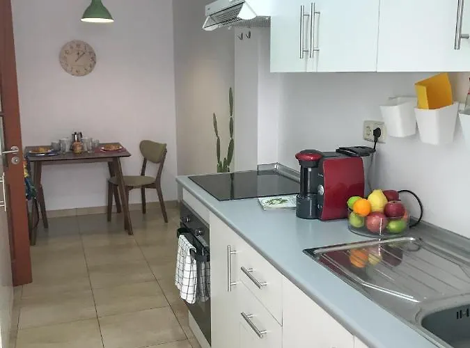 Citybeach - Parking & Wifi Apartment